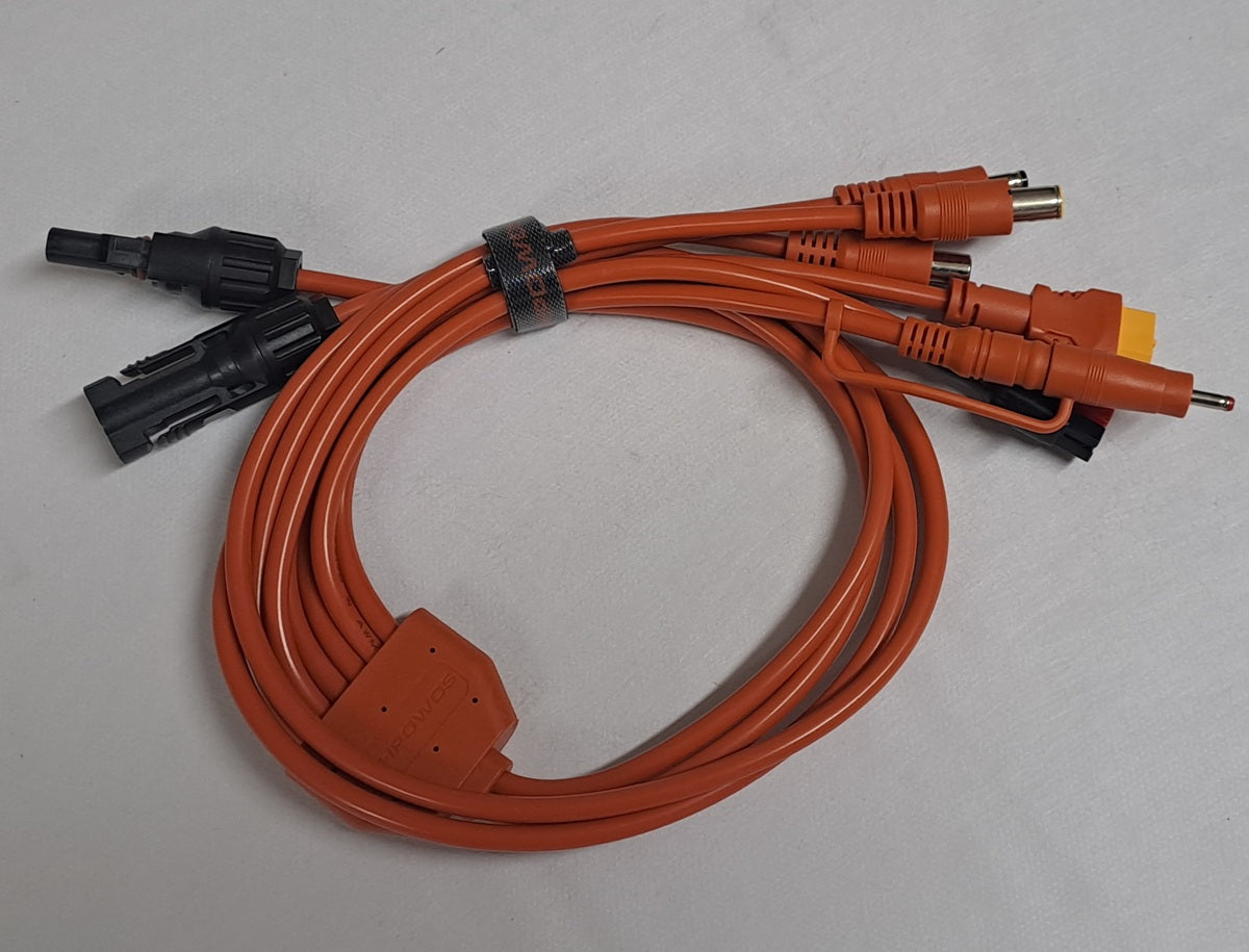7-v-1 adapterski kabel za solarne panele